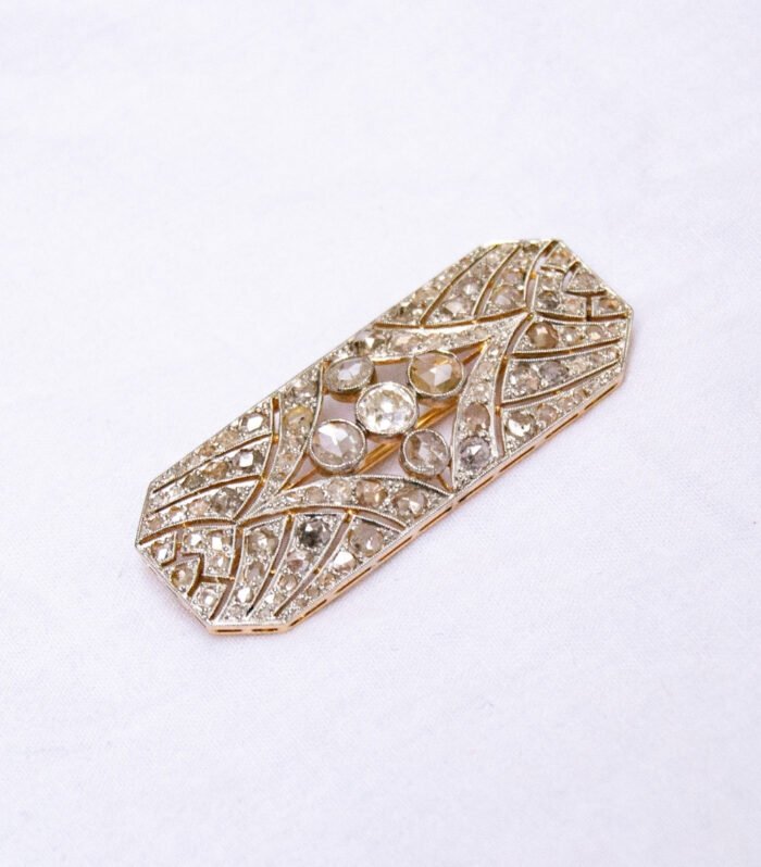 Broche "Vintage" Carrera