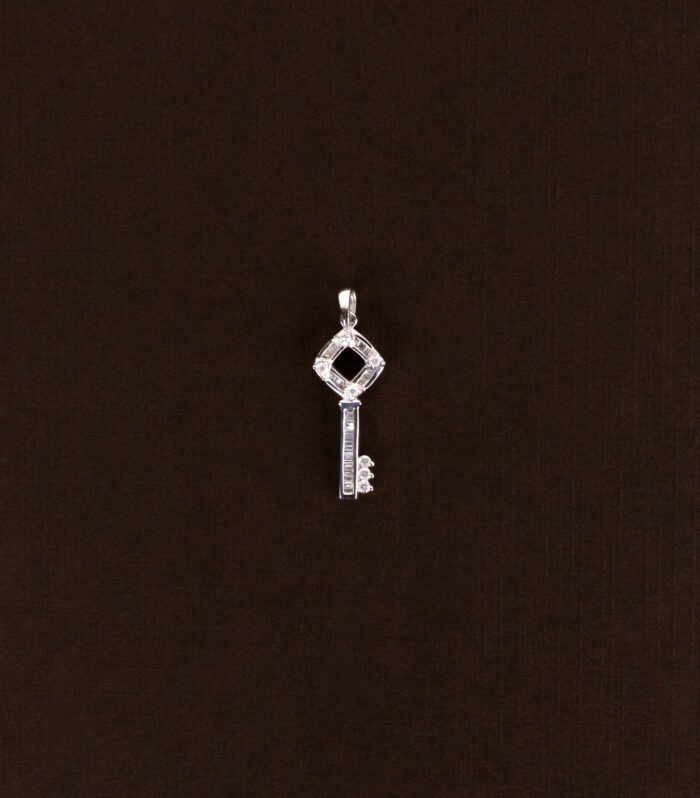 Colgante Suerte con Brillo